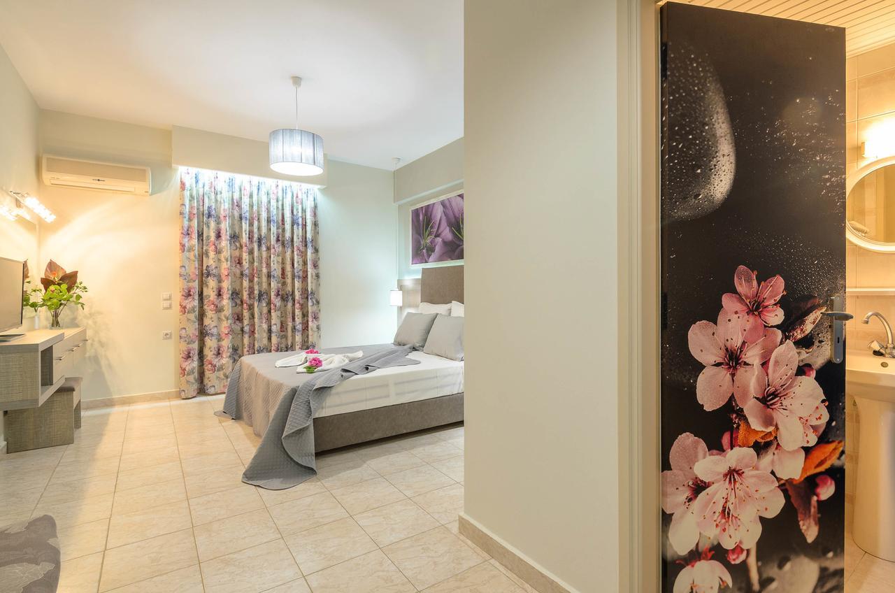 Artemis Apartments Kypseli Bagian luar foto