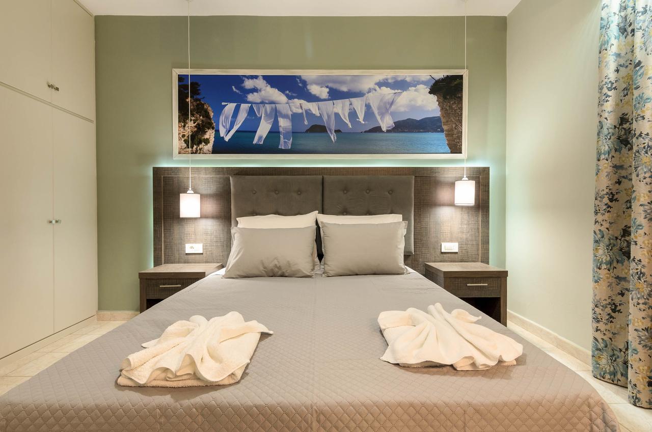 Artemis Apartments Kypseli Bagian luar foto