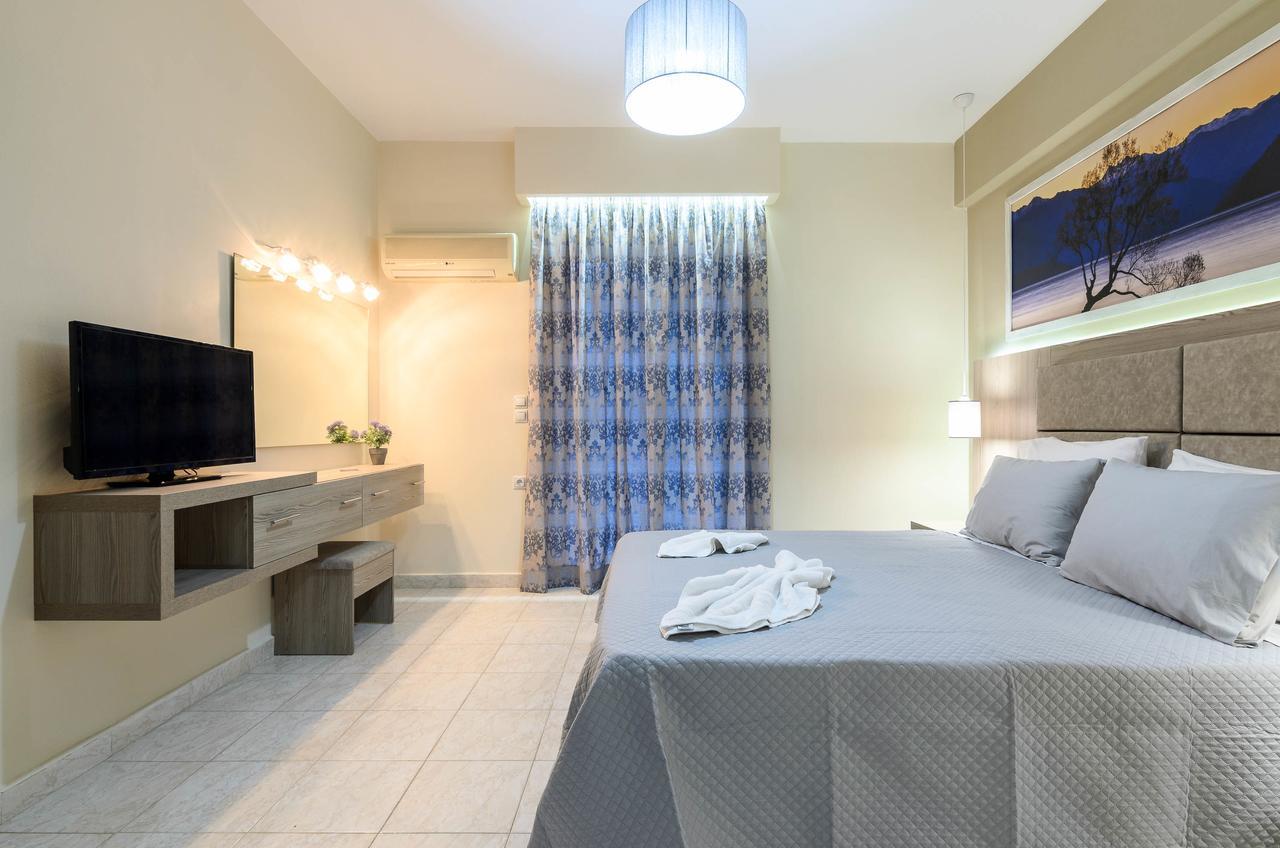 Artemis Apartments Kypseli Bagian luar foto